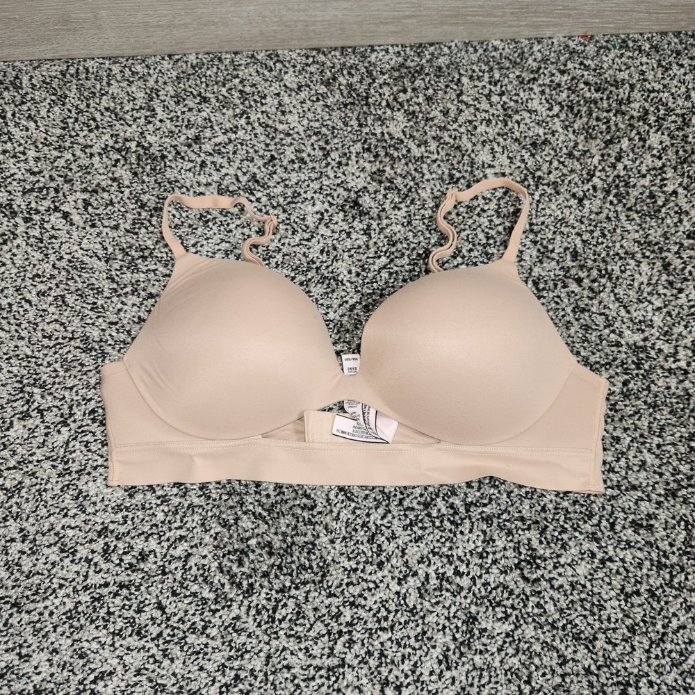 Victoria's Secret incredible Padded No Wire Wireless Push-up bra Cream Nude 36B